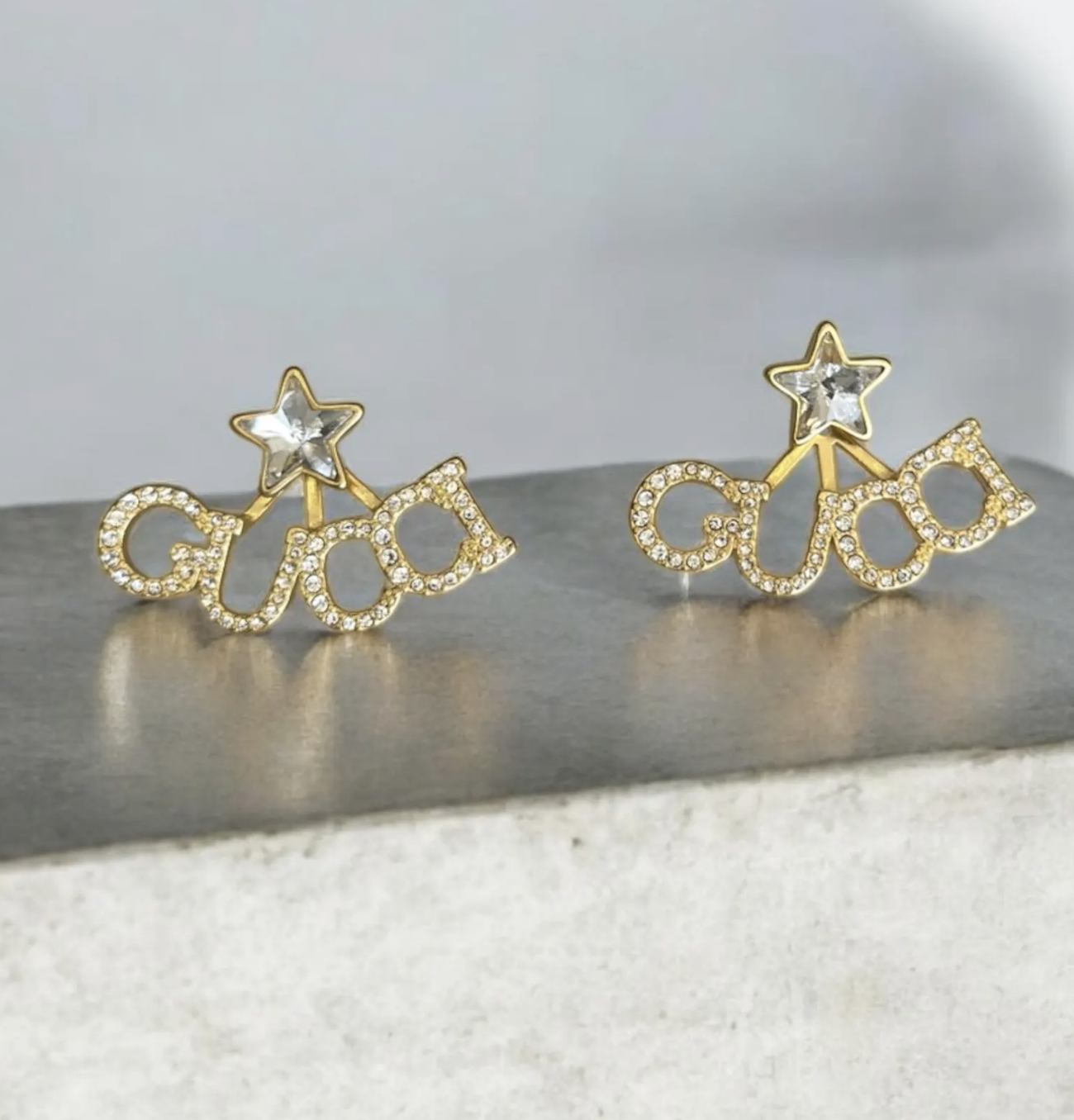 Carmen "aretes"
